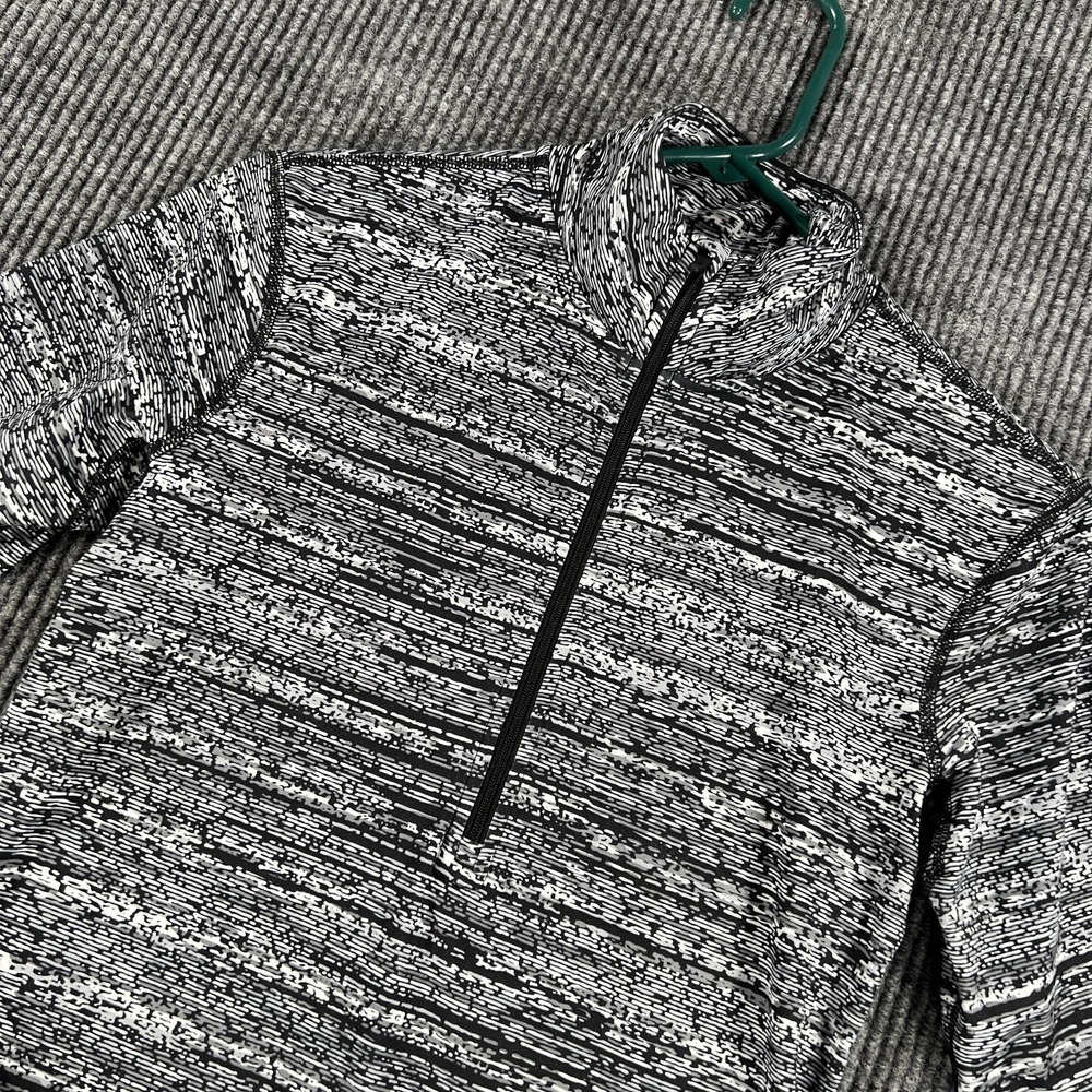 Nike Pullover Shirt Womens Medium Black Long Sleeve 1/4 Zip Mock Neck Cold Gear